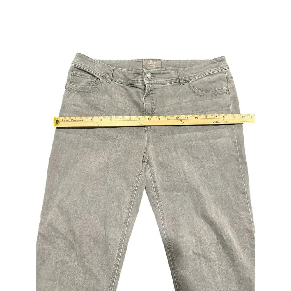 Chico's So Slimming Gray Straight Leg Mid-rise fit Denim Jeans Size 2 Short